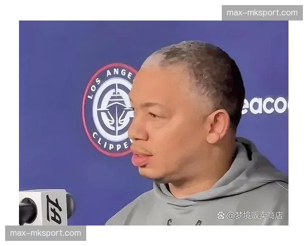 快船队与主教练泰伦-卢达成一份为期四年的提前续约合同